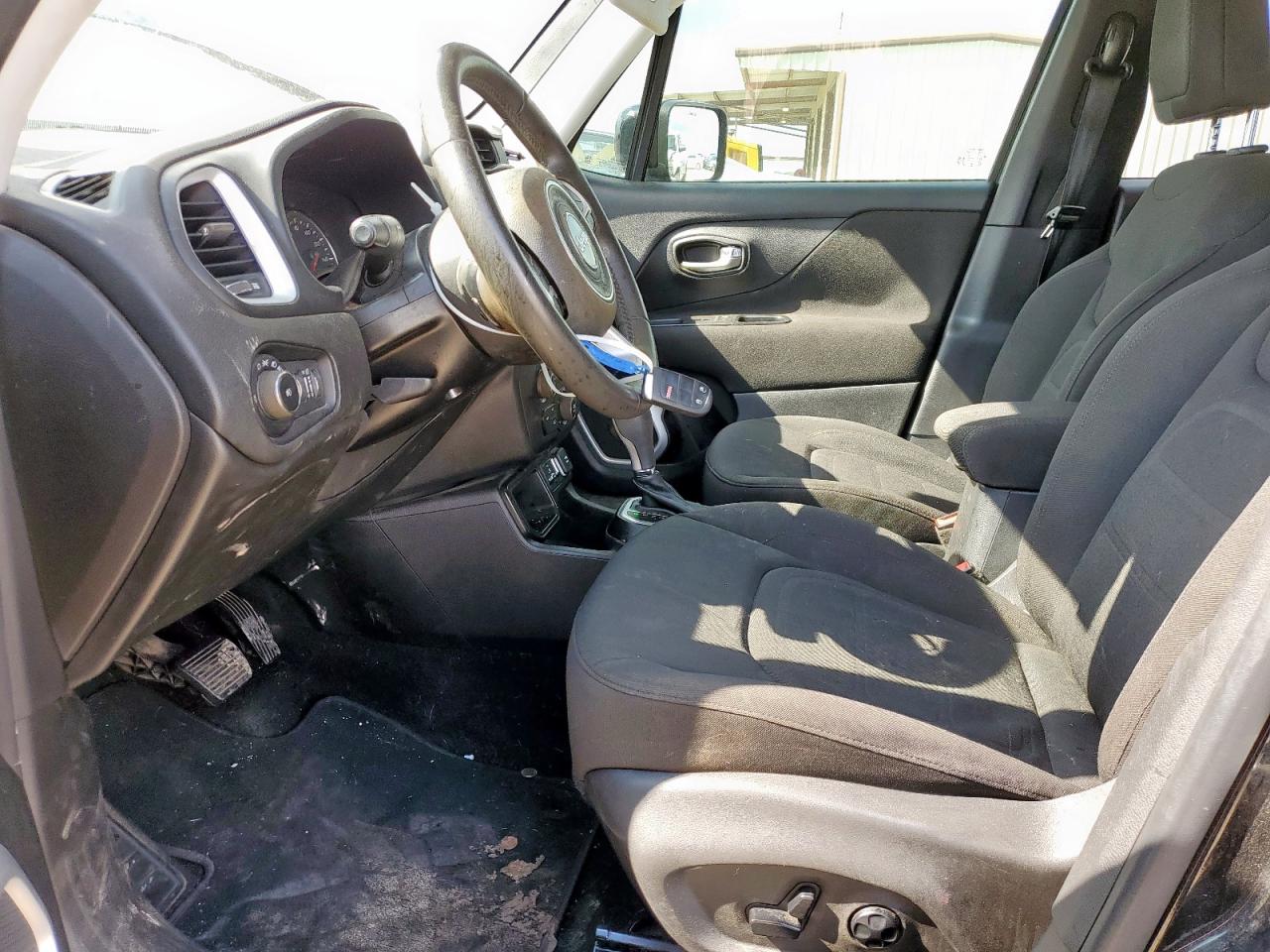 2018 Jeep Renegade Latitude VIN: ZACCJABB7JPH73056 Lot: 64138615