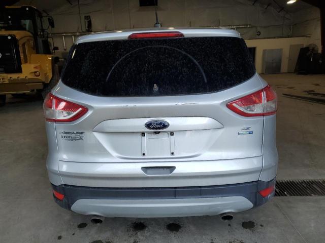  FORD ESCAPE 2015 Серебристый
