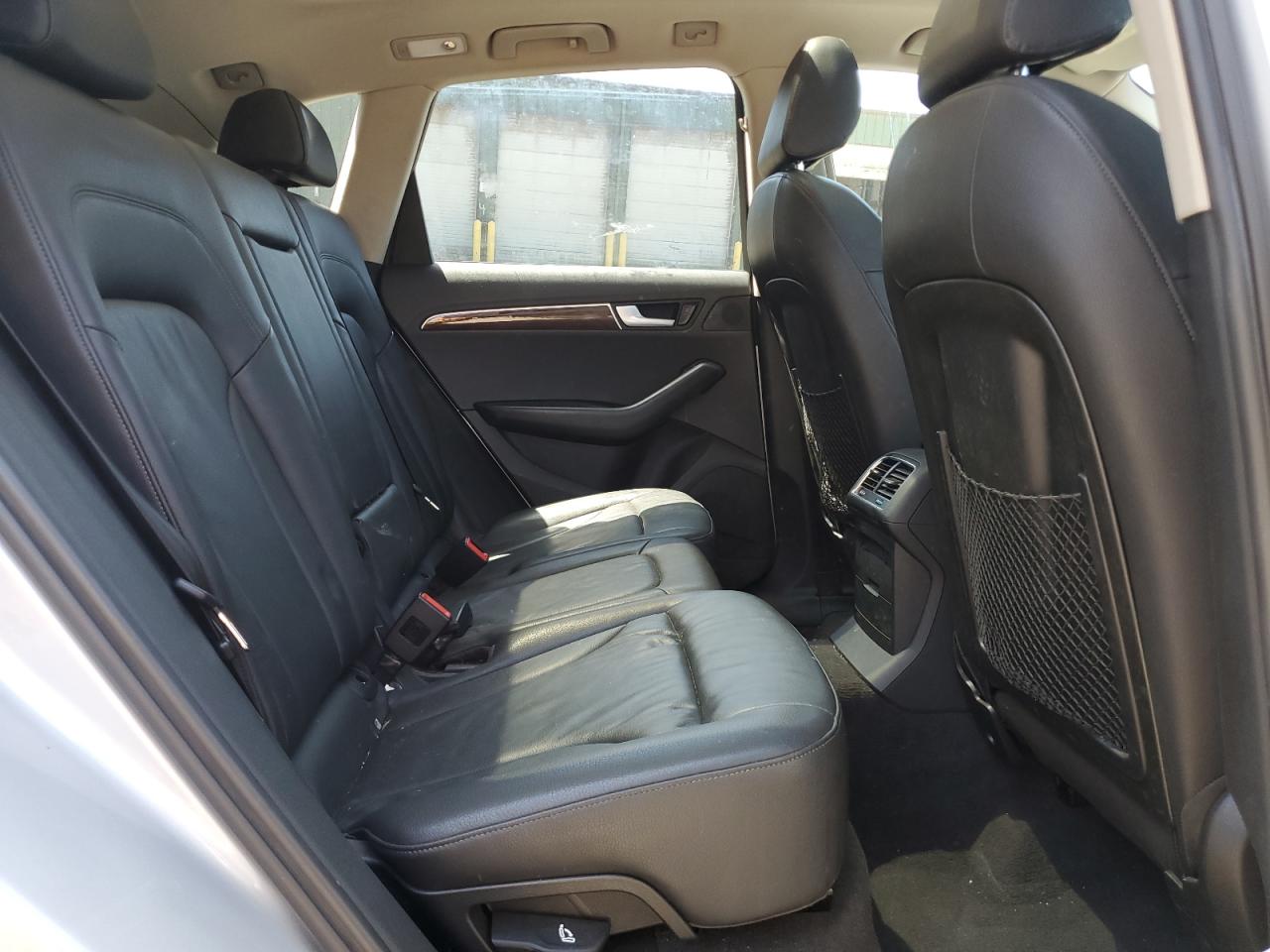 2011 Audi Q5 Premium VIN: WA1CFAFPXBA010760 Lot: 64846295