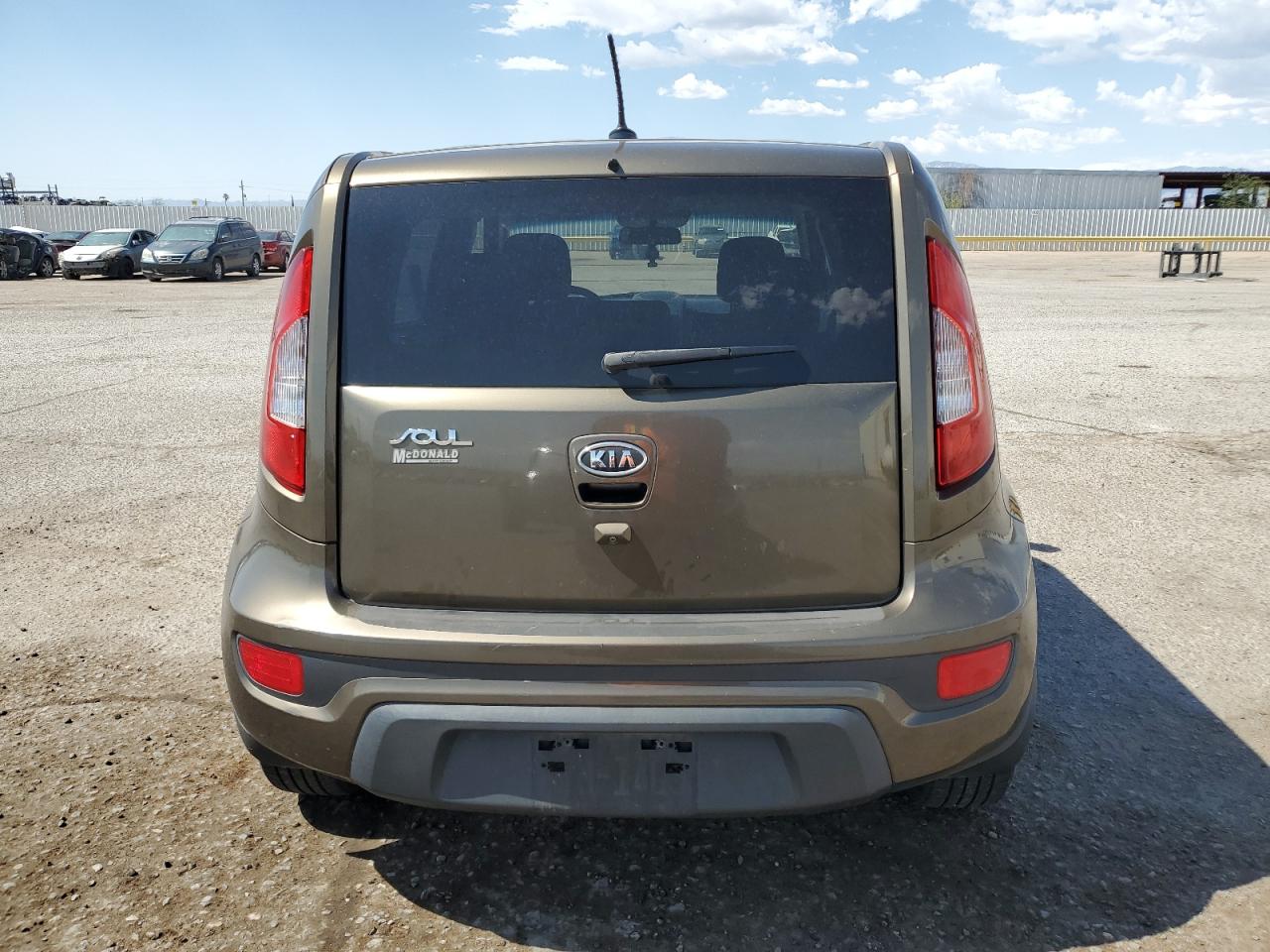 2012 Kia Soul + VIN: KNDJT2A65C7426224 Lot: 63486855