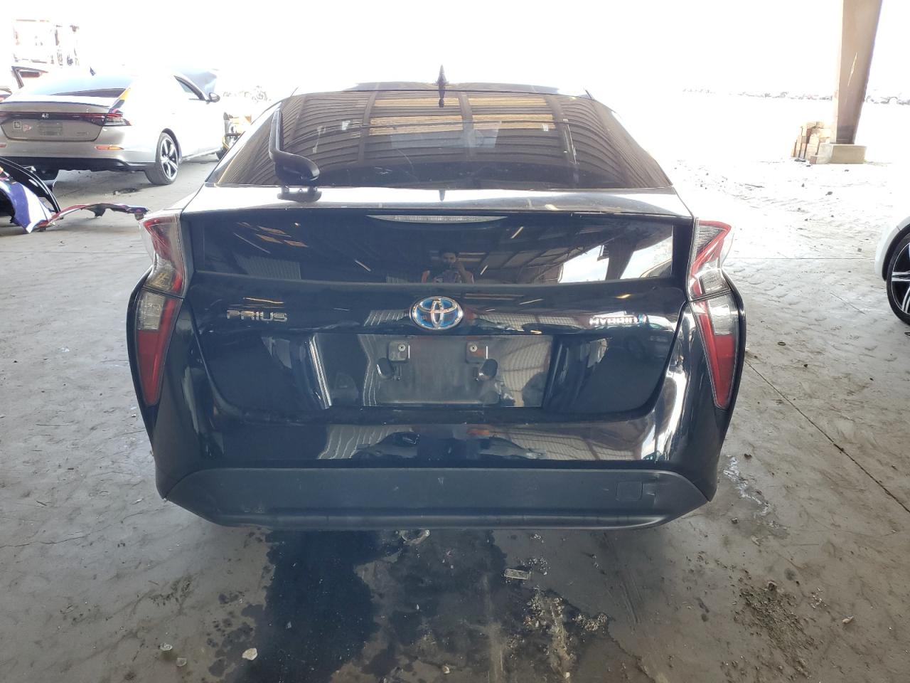 2016 Toyota Prius VIN: JTDKBRFU1G3020087 Lot: 64321185