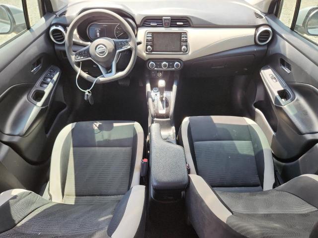  NISSAN VERSA 2020 Серебристый