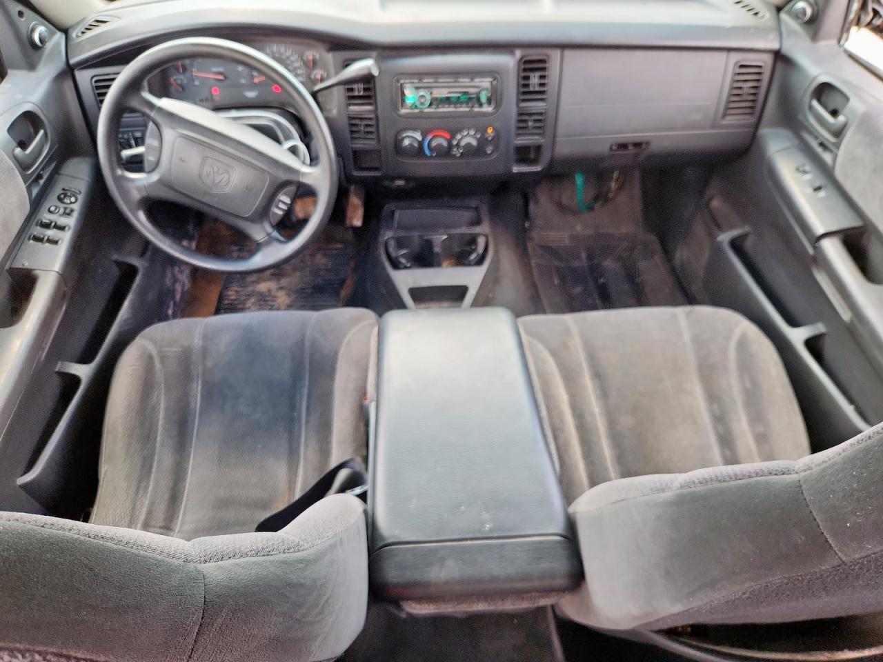 2002 Dodge Dakota Quad Sport VIN: 1B7HL38N62S692851 Lot: 63767335