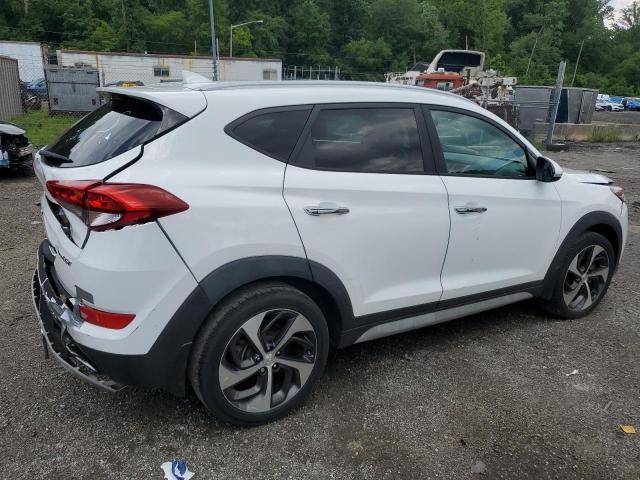 Parquets HYUNDAI TUCSON 2017 Biały