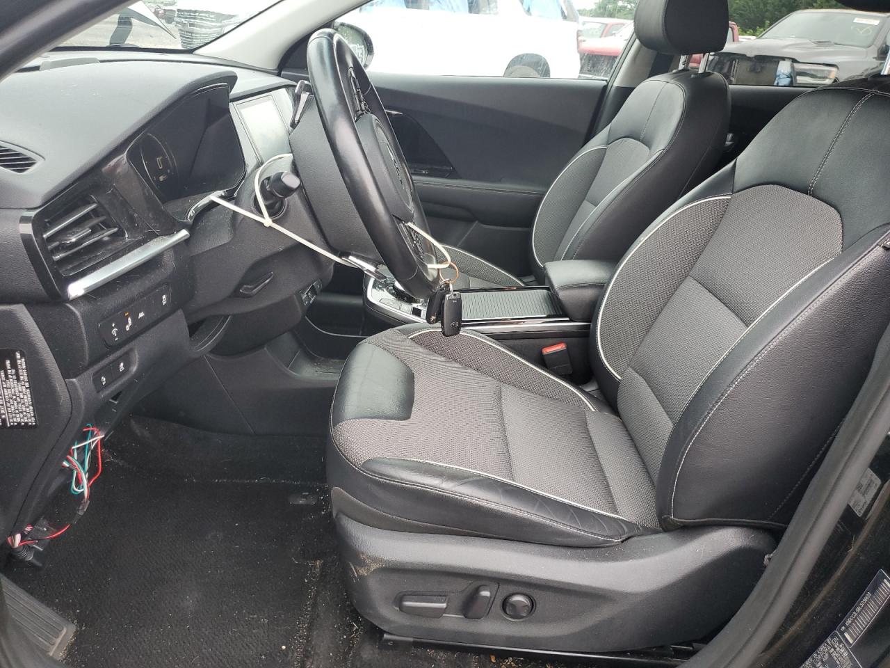 2020 Kia Niro Ex VIN: KNDCC3LG6L5036619 Lot: 64107555