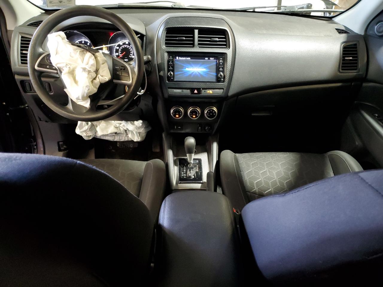 2020 Mitsubishi Outlander Sport Es VIN: JA4AR3AU4LU015136 Lot: 63207495