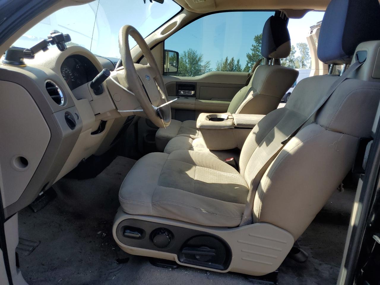 2005 Ford F150 VIN: 1FTPX12595NA25997 Lot: 65164095