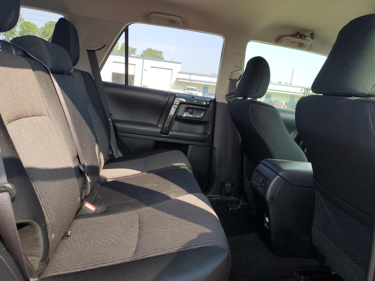 2019 Toyota 4Runner Sr5/Sr5 Premium VIN: JTEBU5JR4K5711550 Lot: 67920405