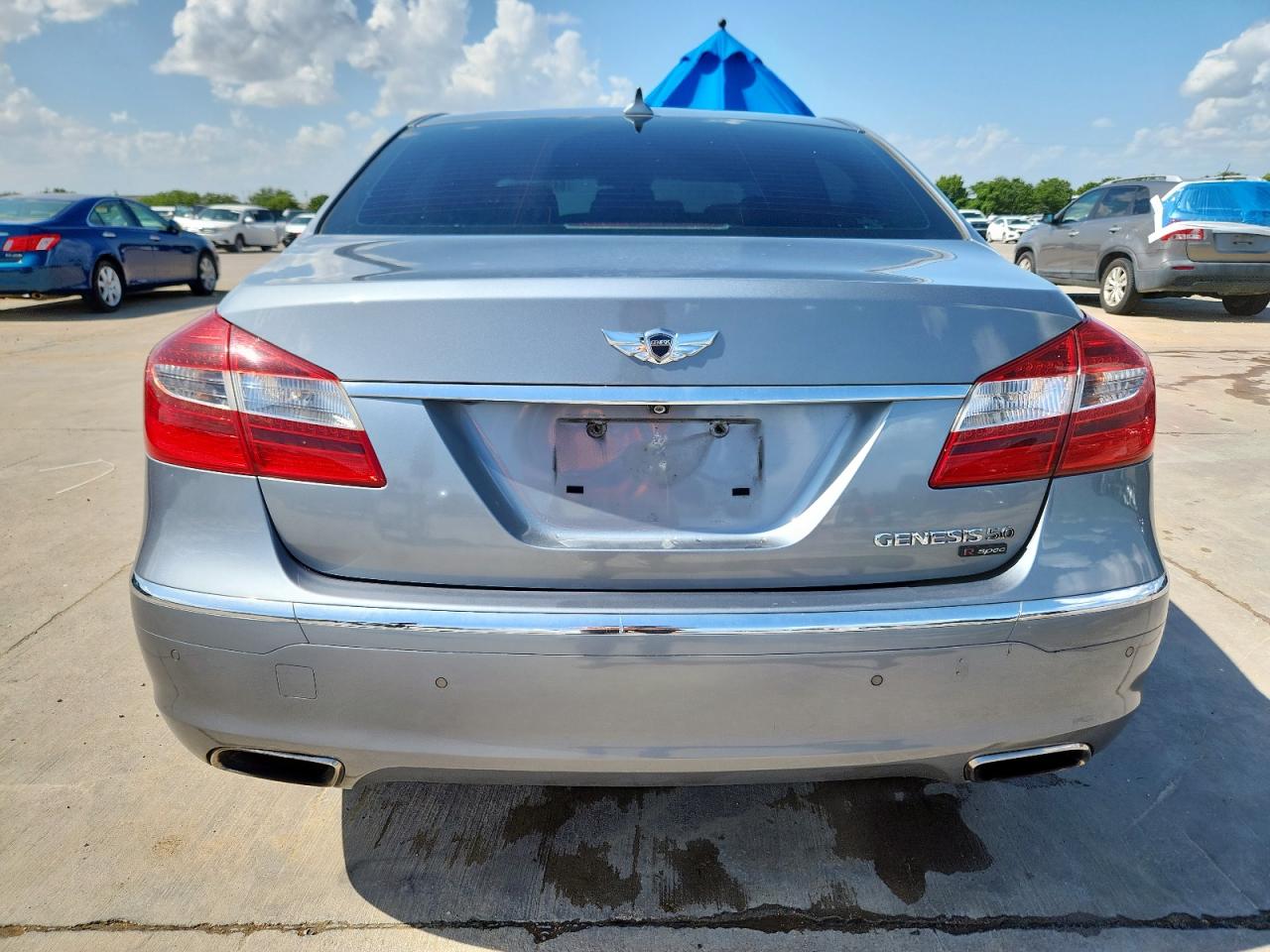 2014 Hyundai Genesis 5.0L VIN: KMHGC4DH7EU262641 Lot: 64289345