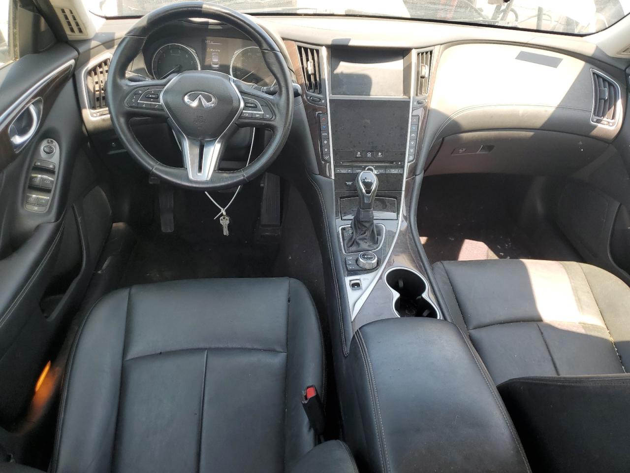 2018 Infiniti Q50 Luxe VIN: JN1EV7AP2JM364199 Lot: 63623175