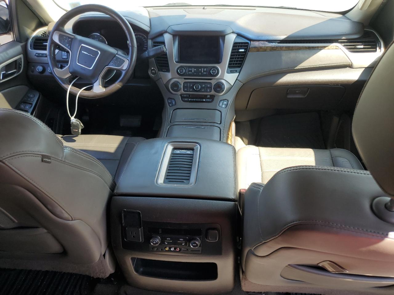 2016 GMC Yukon Denali VIN: 1GKS2CKJ1GR141700 Lot: 65630375