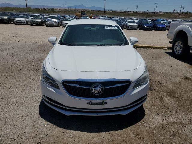  BUICK LACROSSE 2017 Biały