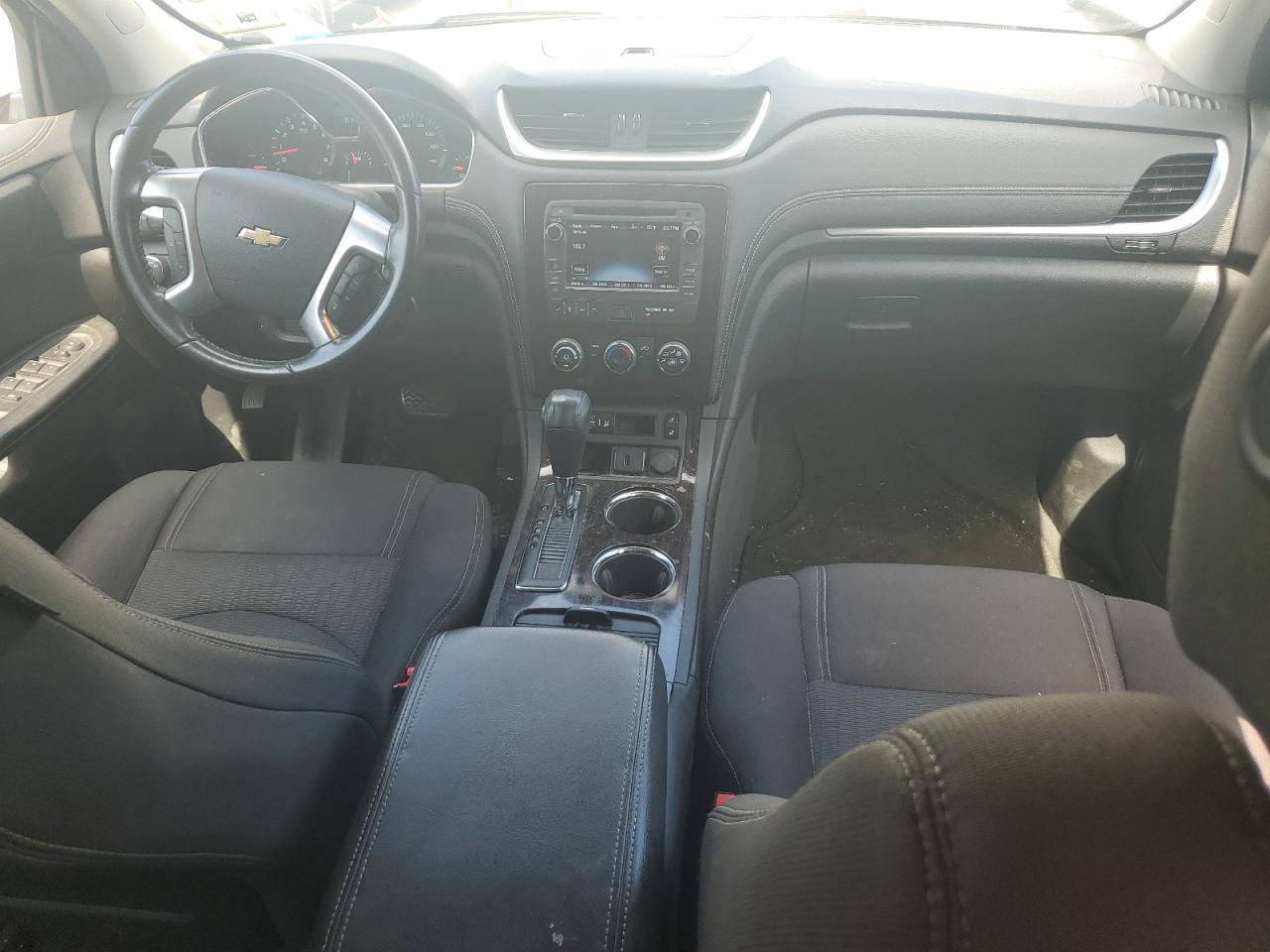 2017 Chevrolet Traverse Lt VIN: 1GNKRGKDXHJ155742 Lot: 64009845