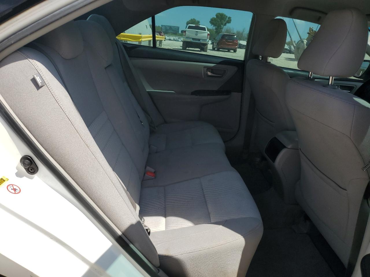 2017 Toyota Camry Le VIN: 4T1BF1FK5HU664431 Lot: 63665275