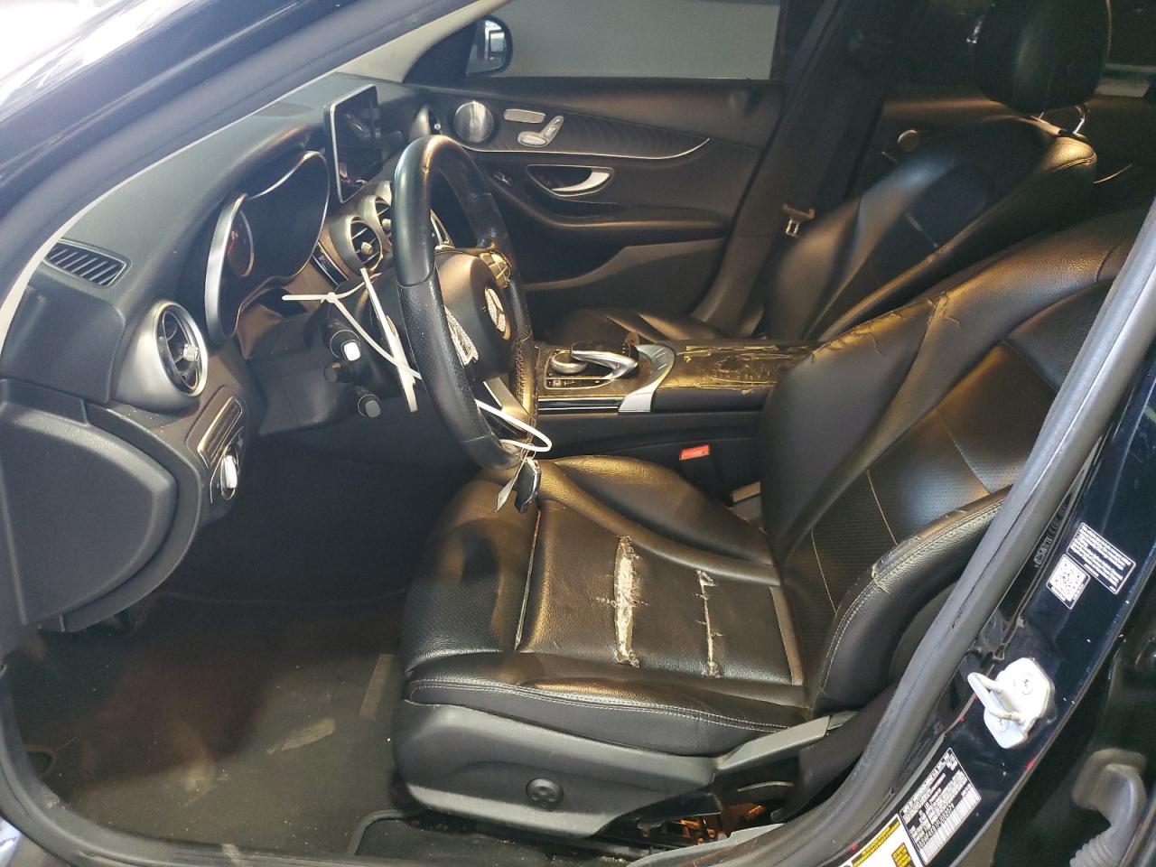 2015 Mercedes-Benz C 300 4Matic VIN: 55SWF4KB1FU052079 Lot: 65213375