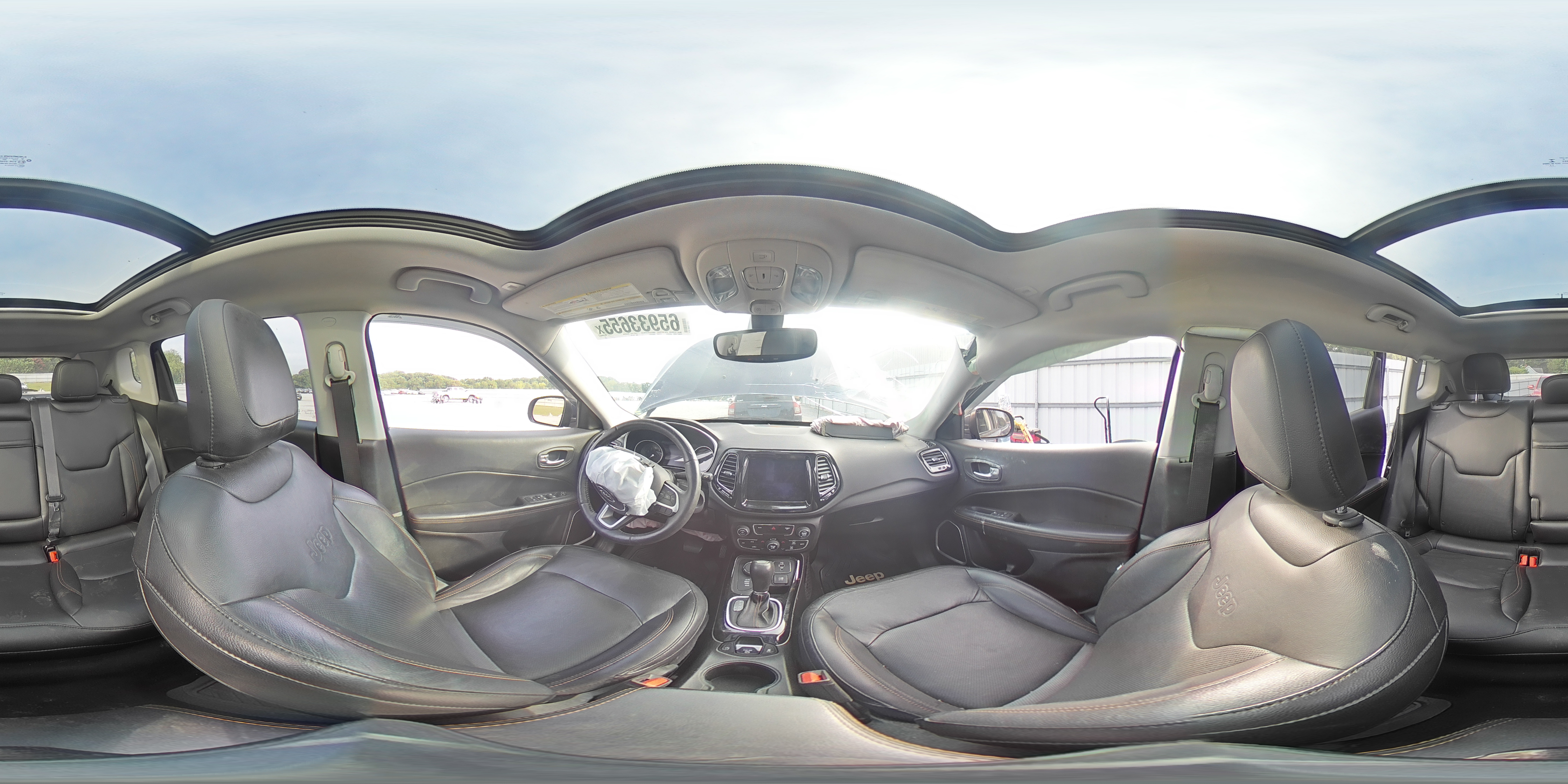 2018 Jeep Compass Limited VIN: 3C4NJDCB5JT246196 Lot: 65933655