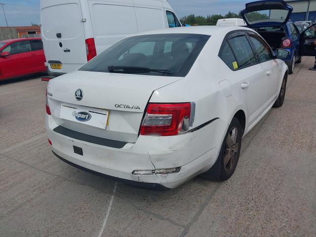 2015 SKODA OCTAVIA SE TDI CR 