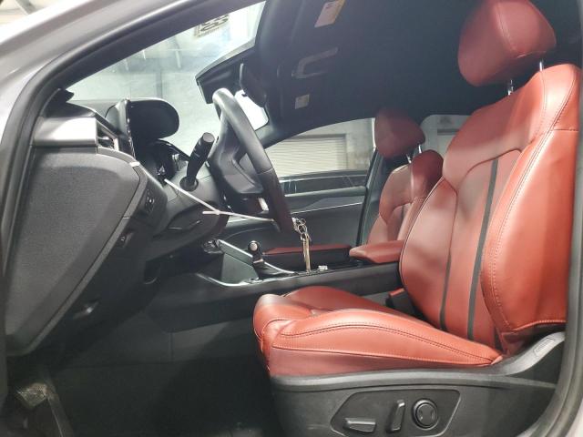 KIA K5 2023 Серебристый
