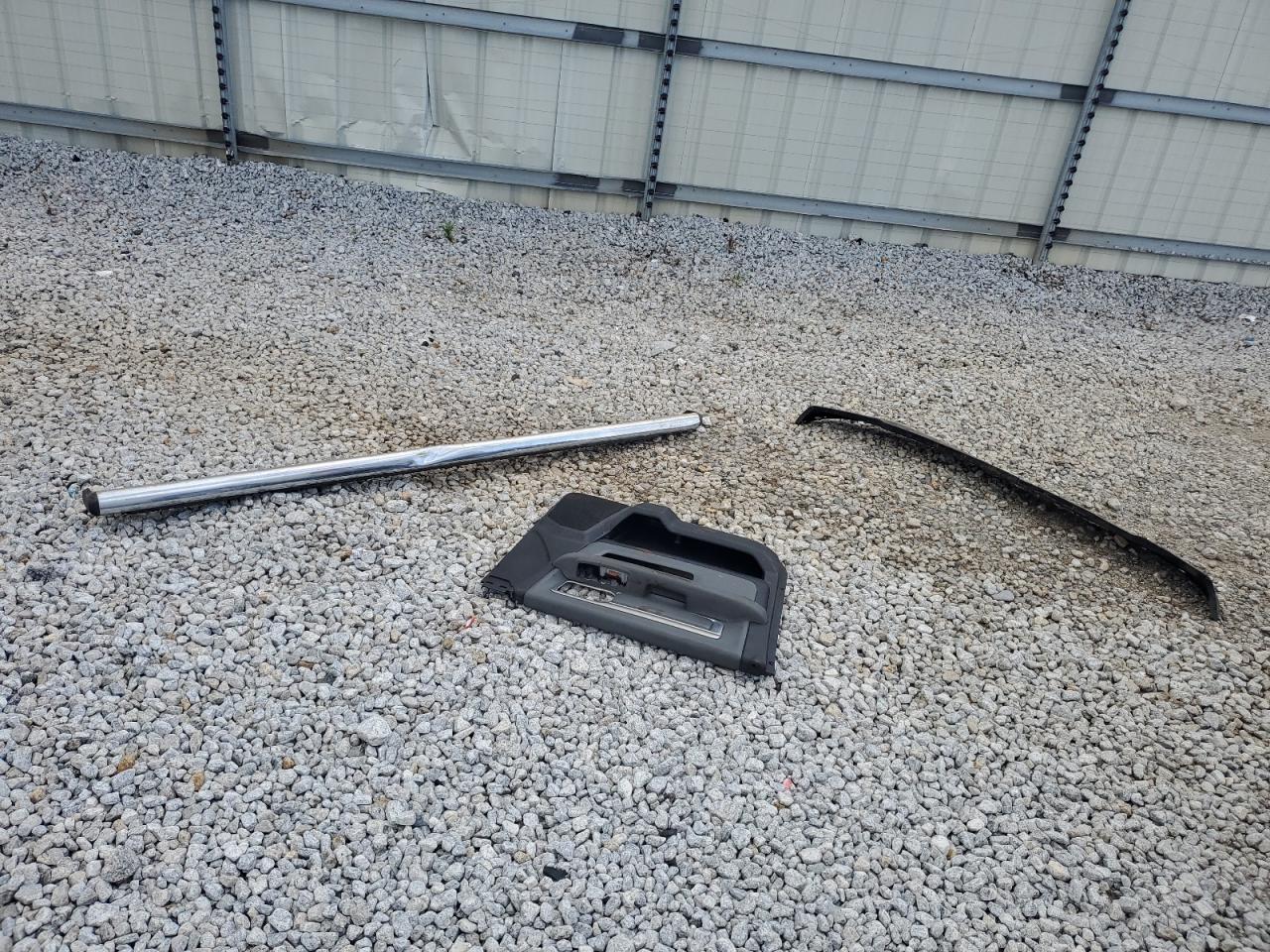 1C6RR7LT4FS717579 2015 Ram 1500 Slt