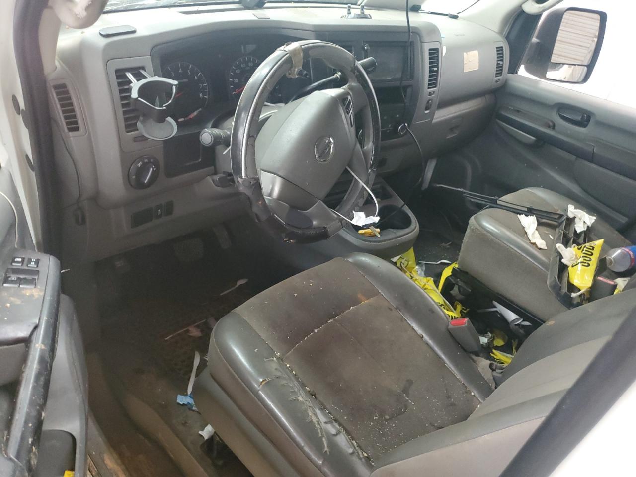 1n6bf0kl1fn805979 1N6BF0KL1FN805979 2015 Nissan Nv 1500