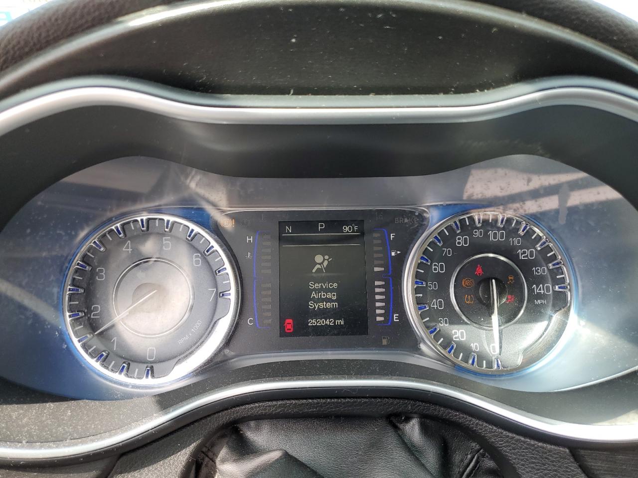 2015 Chrysler 200 Limited VIN: 1C3CCCAB3FN702853 Lot: 64193905