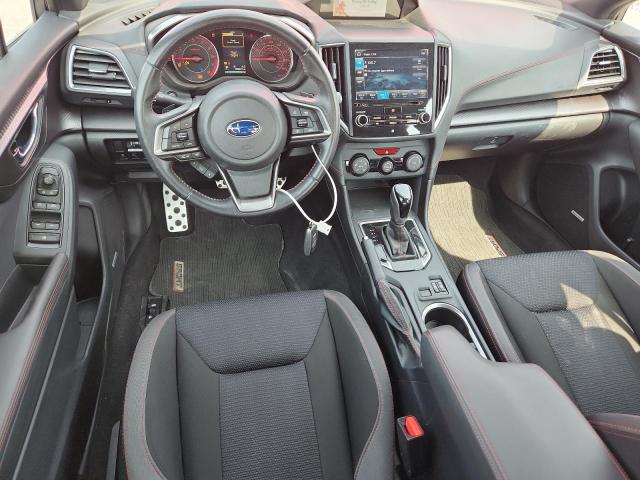  SUBARU IMPREZA 2017 Красный
