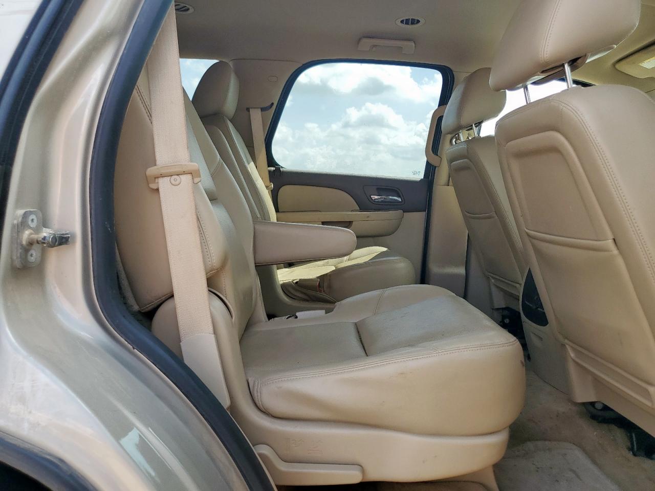 2013 GMC Yukon Slt VIN: 1GKS1CE0XDR239285 Lot: 64876185