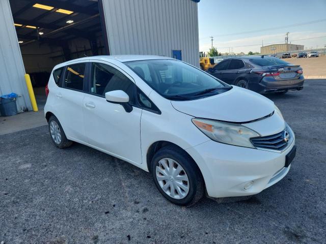 Hatchbacks NISSAN VERSA 2015 Biały