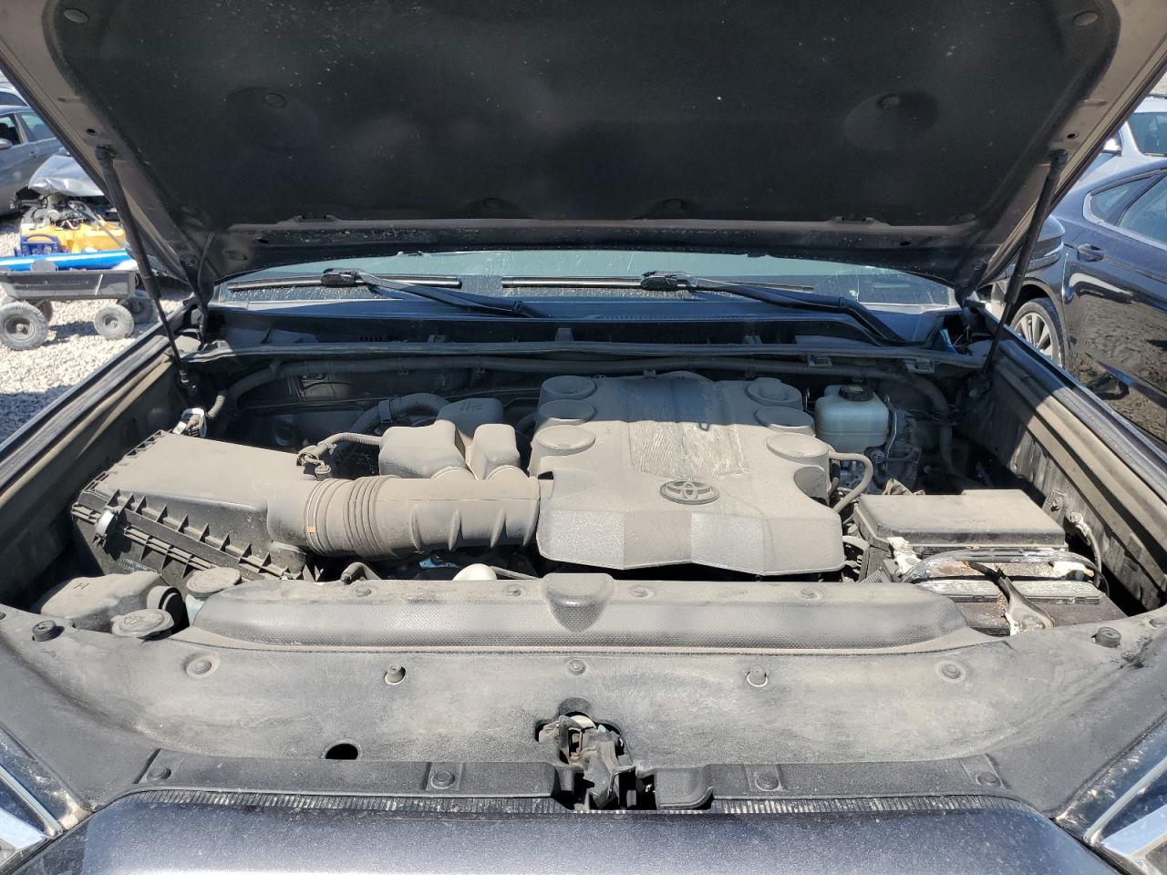 2018 Toyota 4Runner Sr5/Sr5 Premium VIN: JTEBU5JR3J5531944 Lot: 64101615