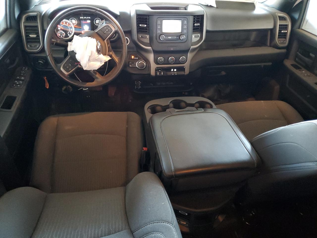 2024 Ram 2500 Tradesman VIN: 3C6UR5CJ8RG124381 Lot: 64301175