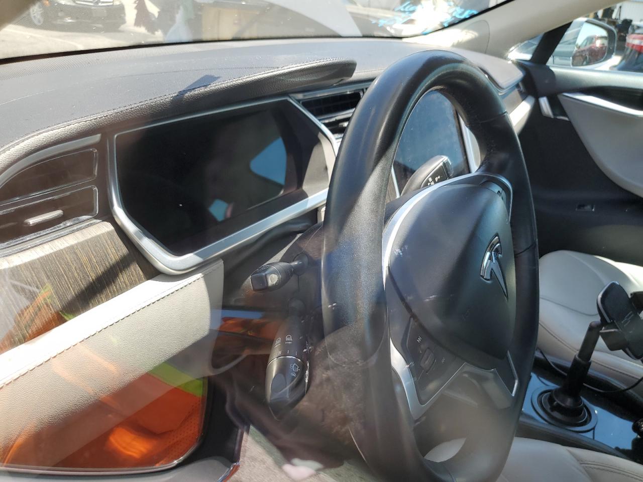 2013 Tesla Model S VIN: 5YJSA1CG2DFP03997 Lot: 64267865