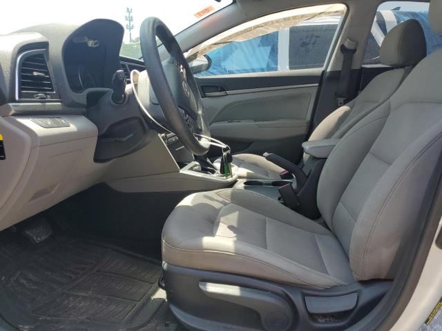  HYUNDAI ELANTRA 2018 Srebrny