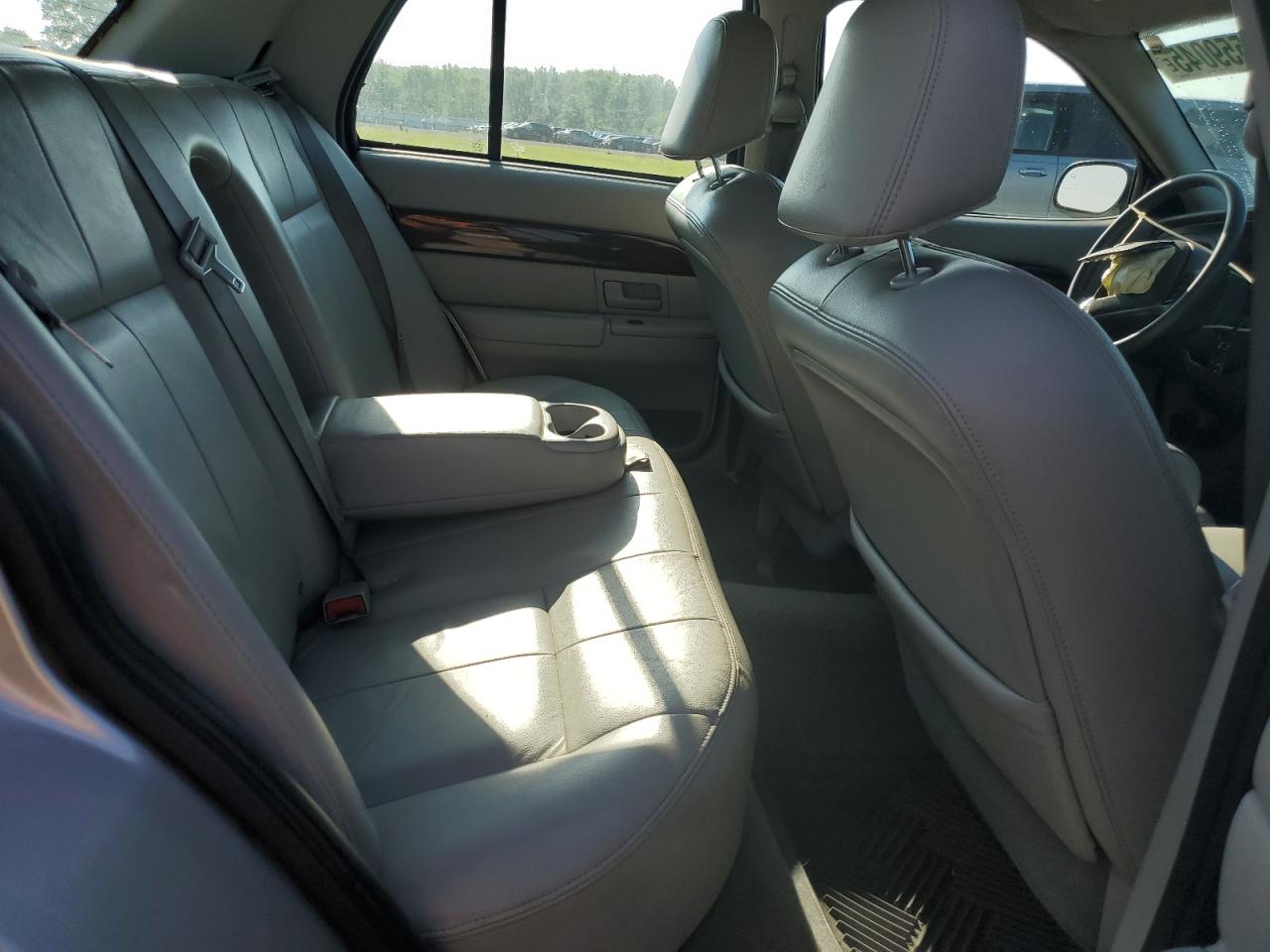 2004 Mercury Grand Marquis Gs VIN: 2MEFM74W14X625308 Lot: 64559045