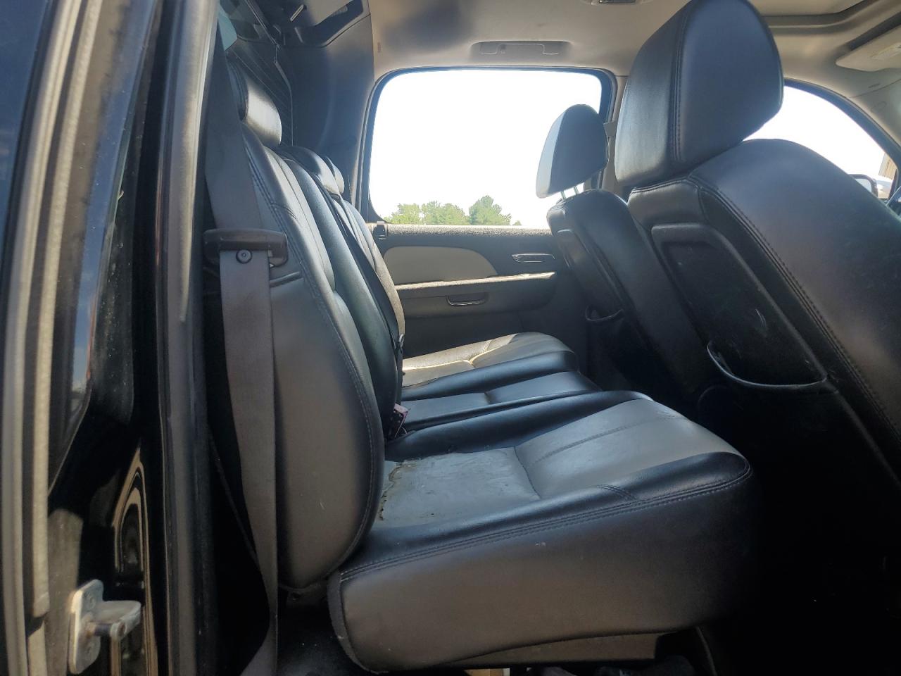 2007 Chevrolet Avalanche K1500 VIN: 3GNFK12327G266358 Lot: 64164165