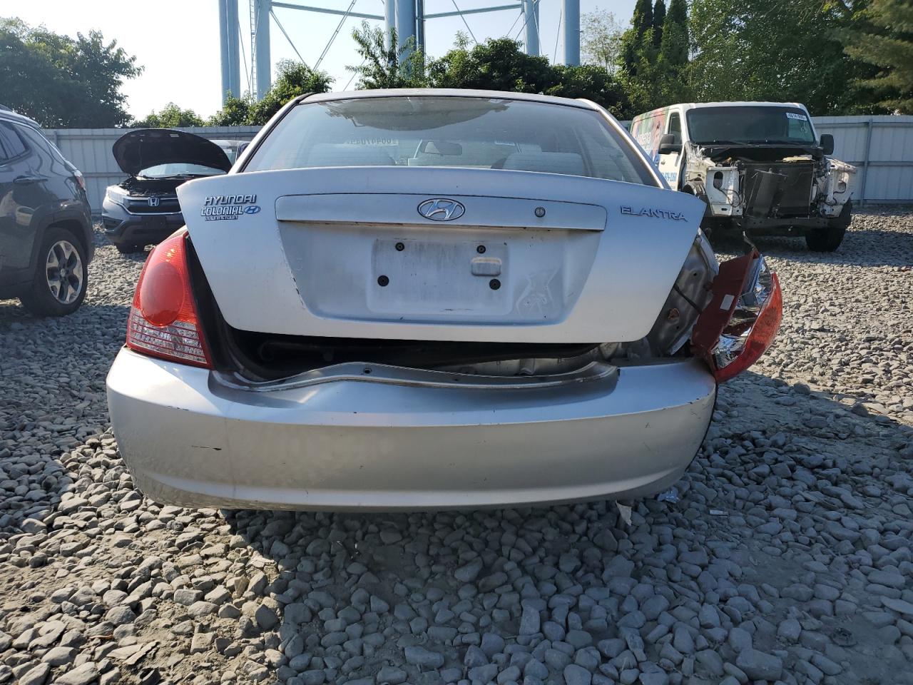 kmhdn46d24u770957 KMHDN46D24U770957 2004 Hyundai Elantra Gls