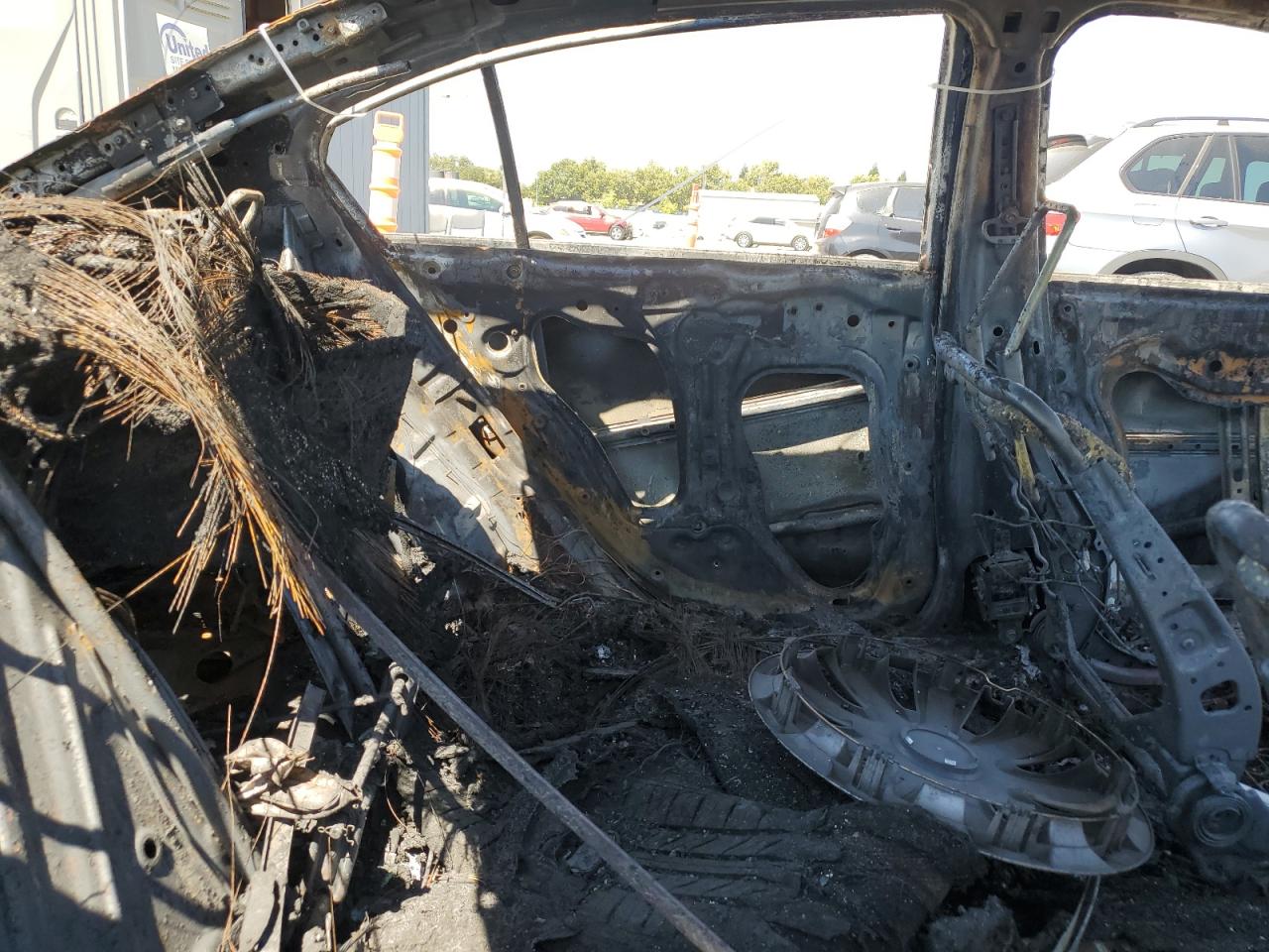 2011 Honda Accord Lx VIN: 1HGCP2F37BA011906 Lot: 65260965