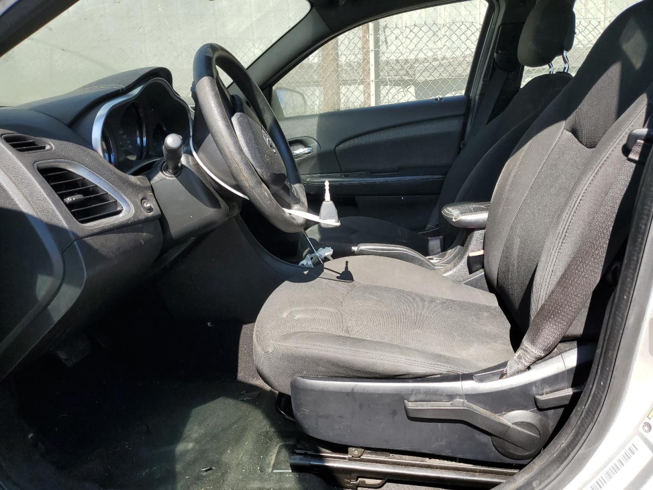 1c3cdzab5cn322845 1C3CDZAB5CN322845 2012 Dodge Avenger Se
