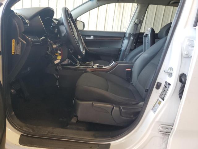  KIA SORENTO 2015 Biały