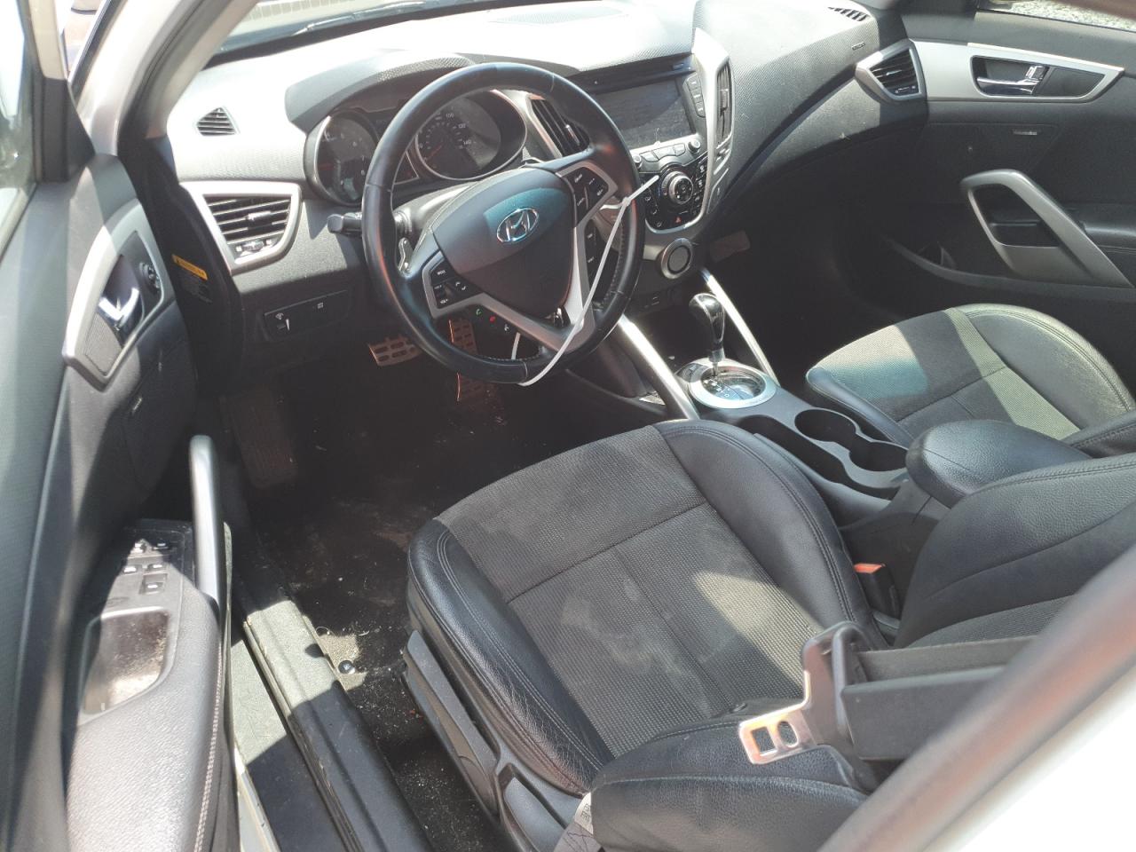 2015 Hyundai Veloster VIN: KMHTC6AD1FU236971 Lot: 63376245