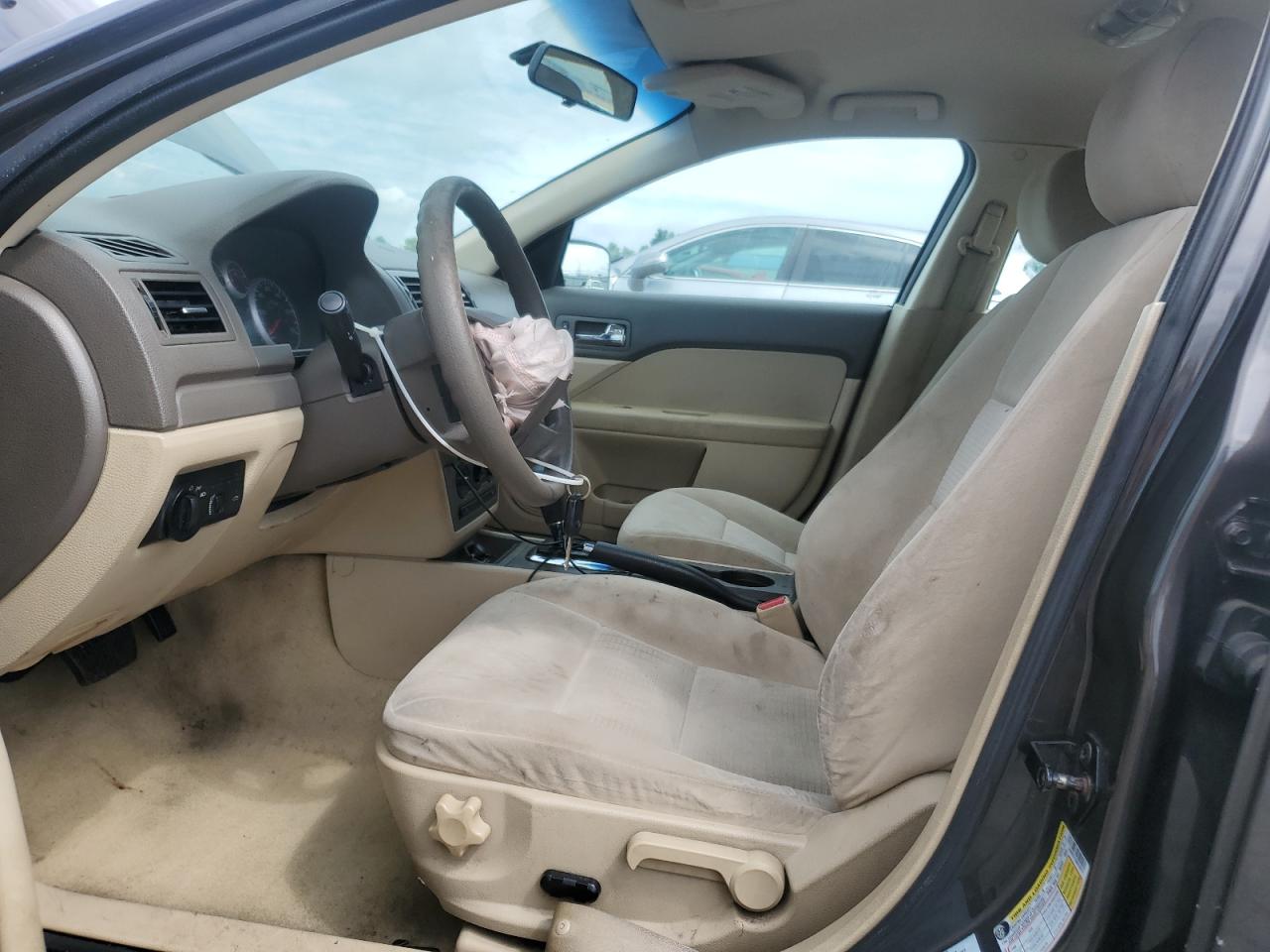 2006 Ford Fusion Se VIN: 3FAFP07106R129777 Lot: 62745905