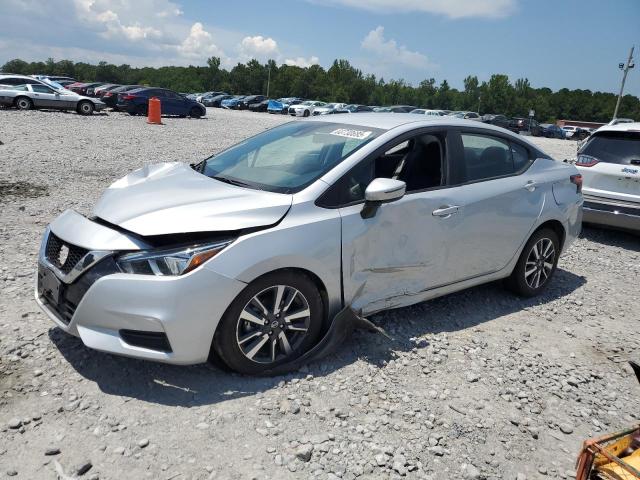  NISSAN VERSA 2021 Серебристый