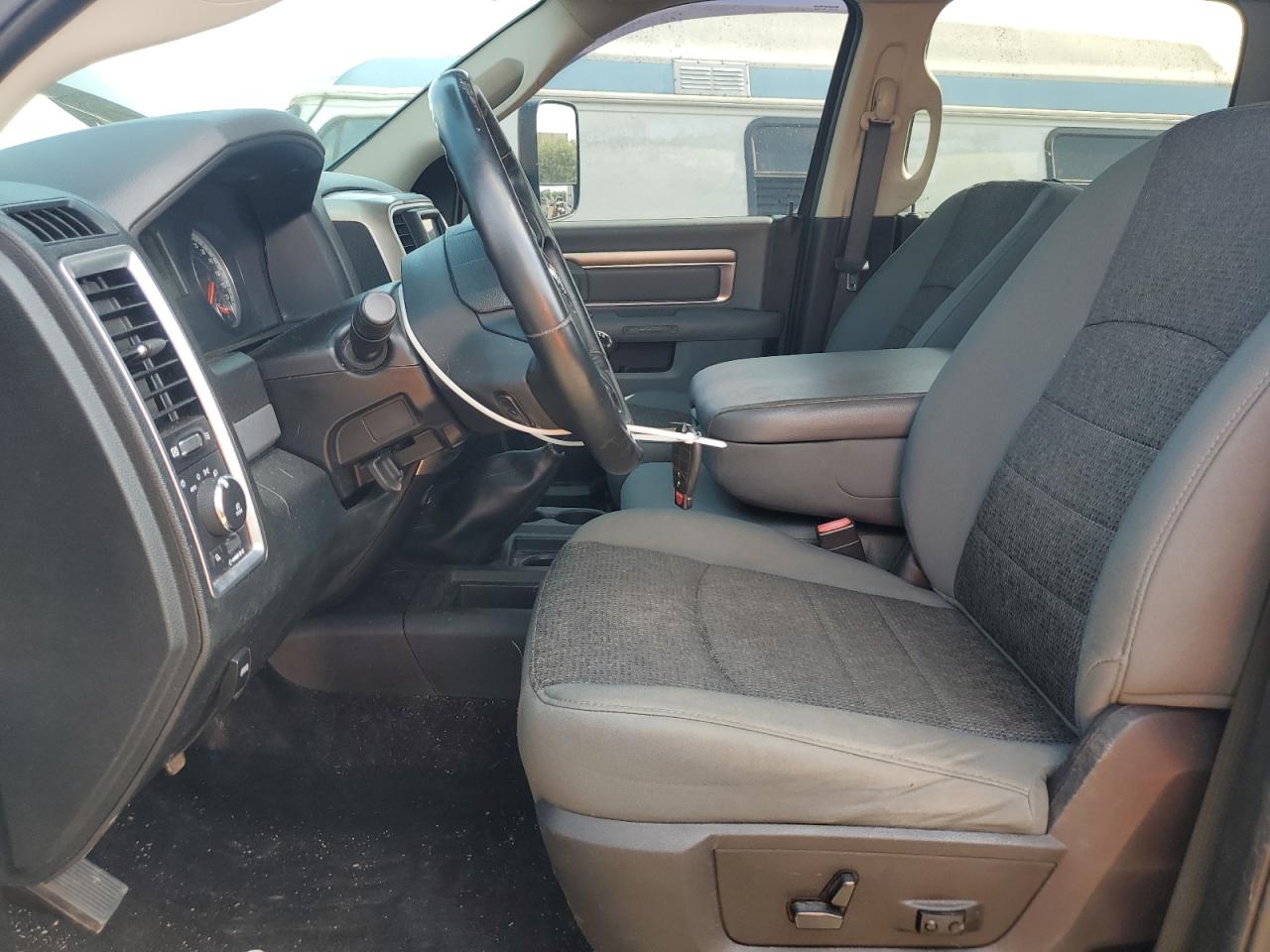 2015 Ram 2500 Slt VIN: 3C6UR5DL1FG584509 Lot: 62951335
