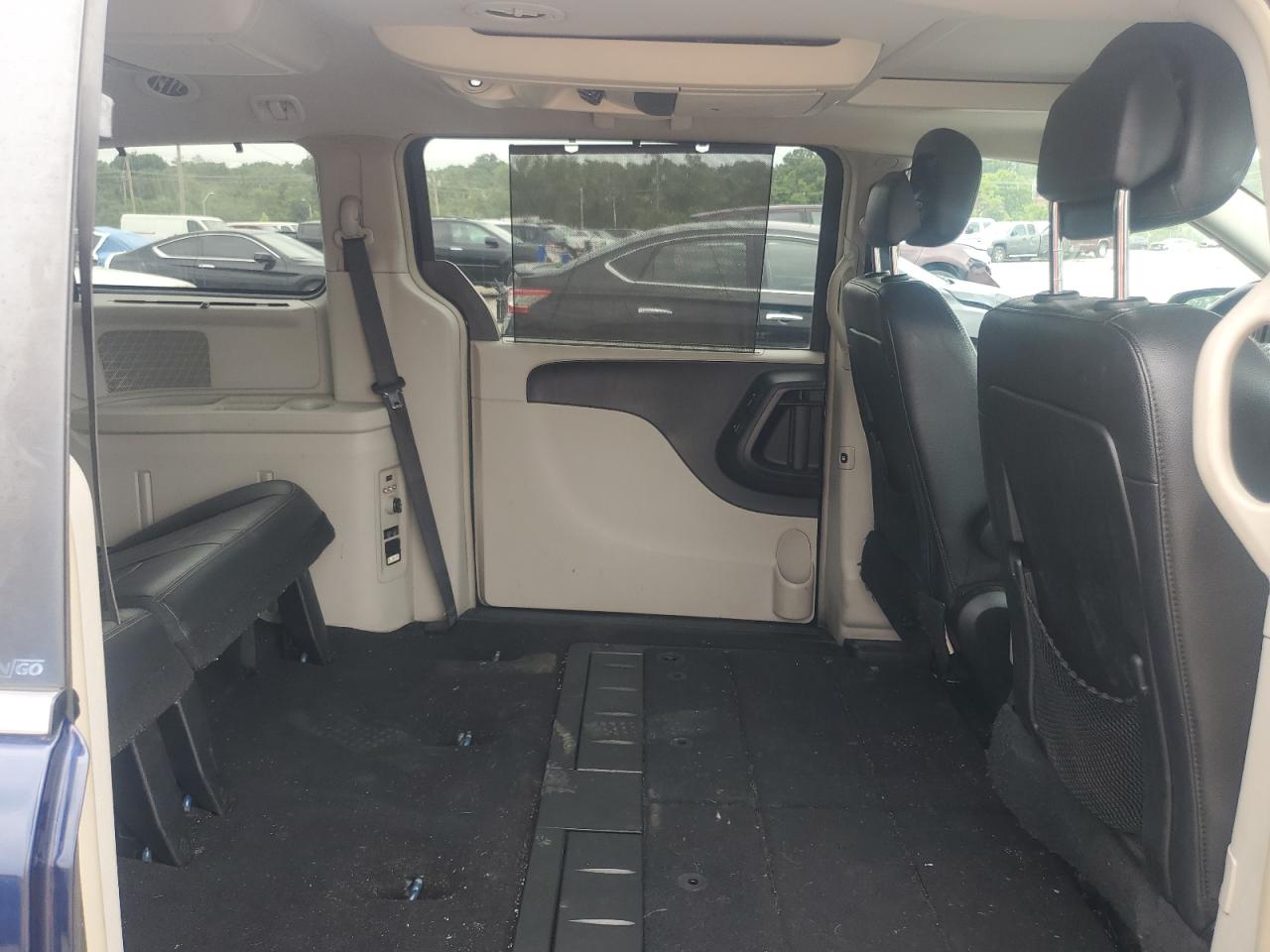 2014 Chrysler Town & Country Touring L VIN: 2C4RC1CG2ER108503 Lot: 64996495
