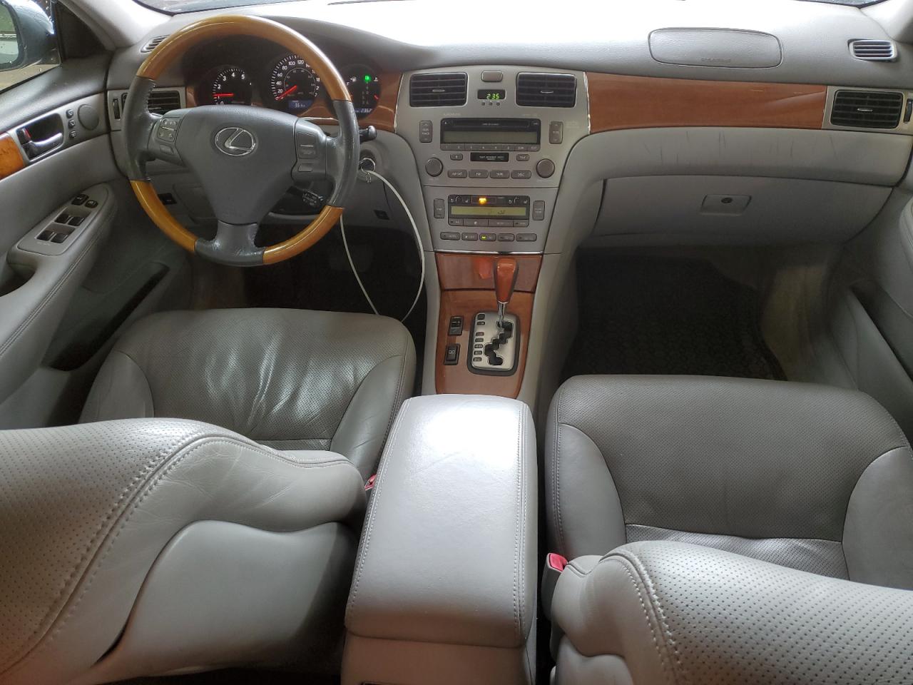 2005 Lexus Es 330 VIN: JTHBA30G455055905 Lot: 65884075