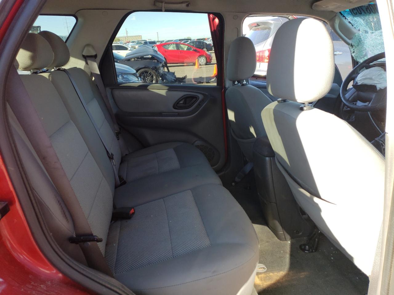 2006 Ford Escape Xlt VIN: 1FMYU93106KA22654 Lot: 63006705