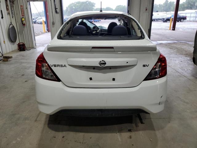  NISSAN VERSA 2019 Белы