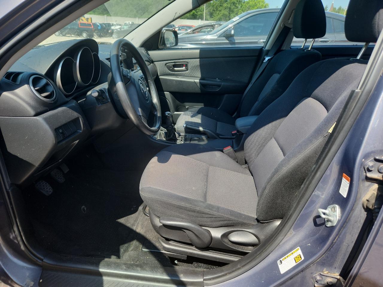 2007 Mazda 3 I VIN: JM1BK32F571625813 Lot: 63317205
