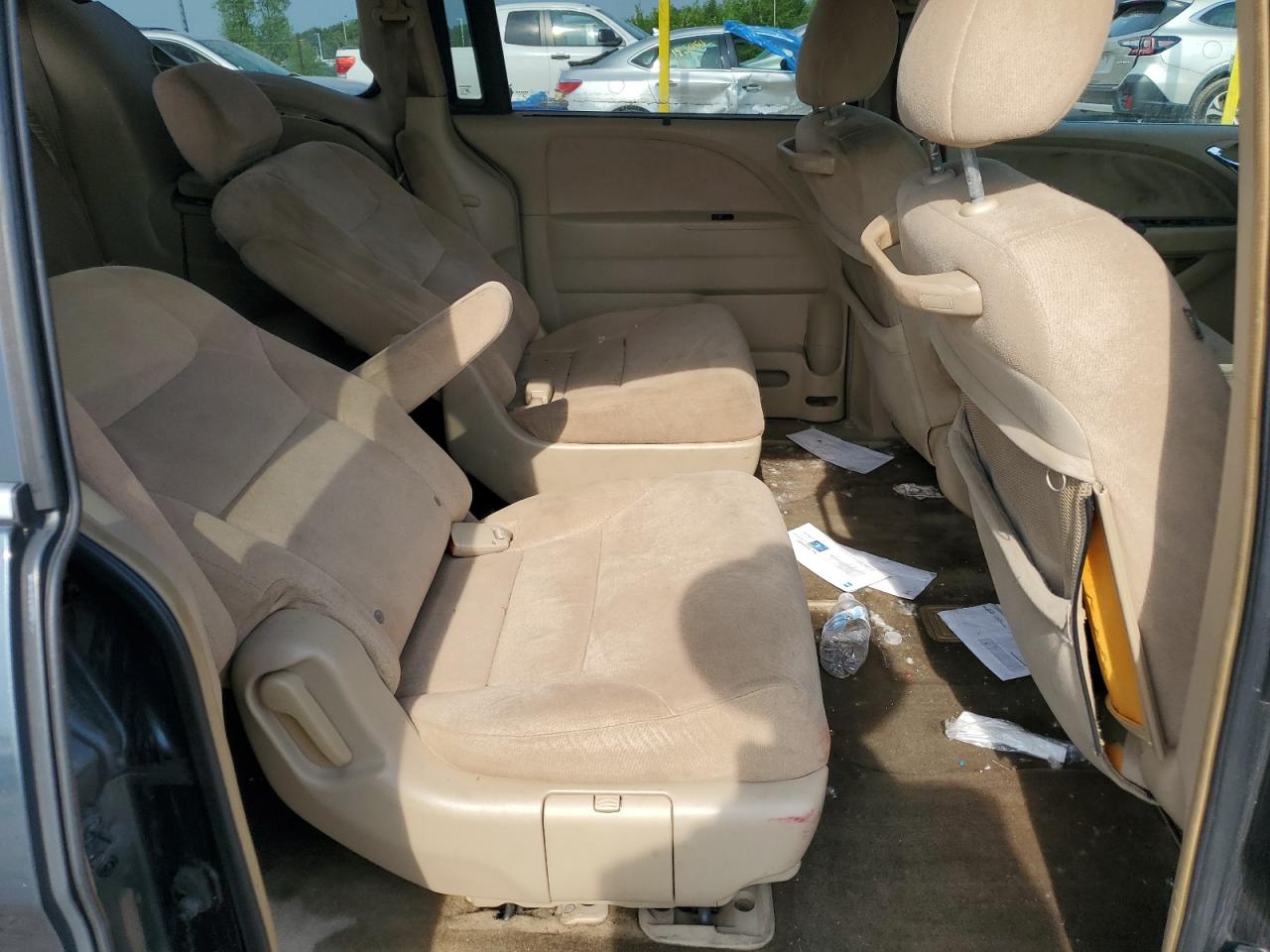 2006 Honda Odyssey Ex VIN: 5FNRL38416B437734 Lot: 64601665