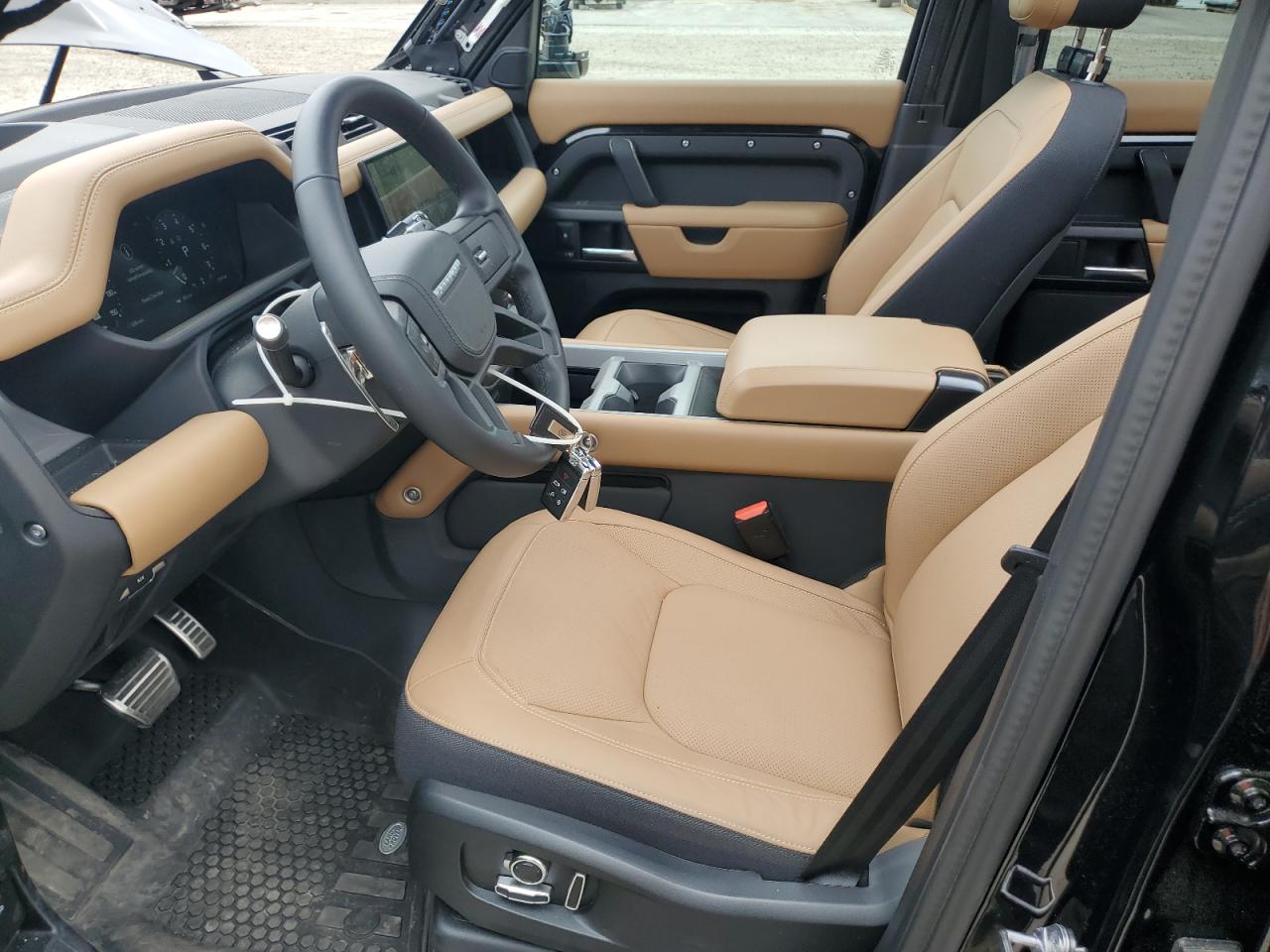 2025 Land Rover Defender 130 VIN: SALEWFFE6S2403619 Lot: 62792315