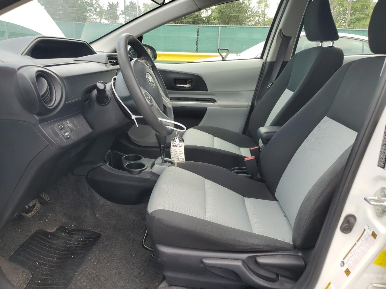 2014 Toyota Prius C VIN: JTDKDTB36E1079276 Lot: 63789975